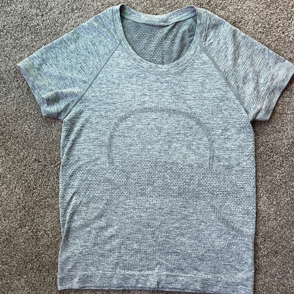 Lululemon Swiftly Tech short sleeve shirt